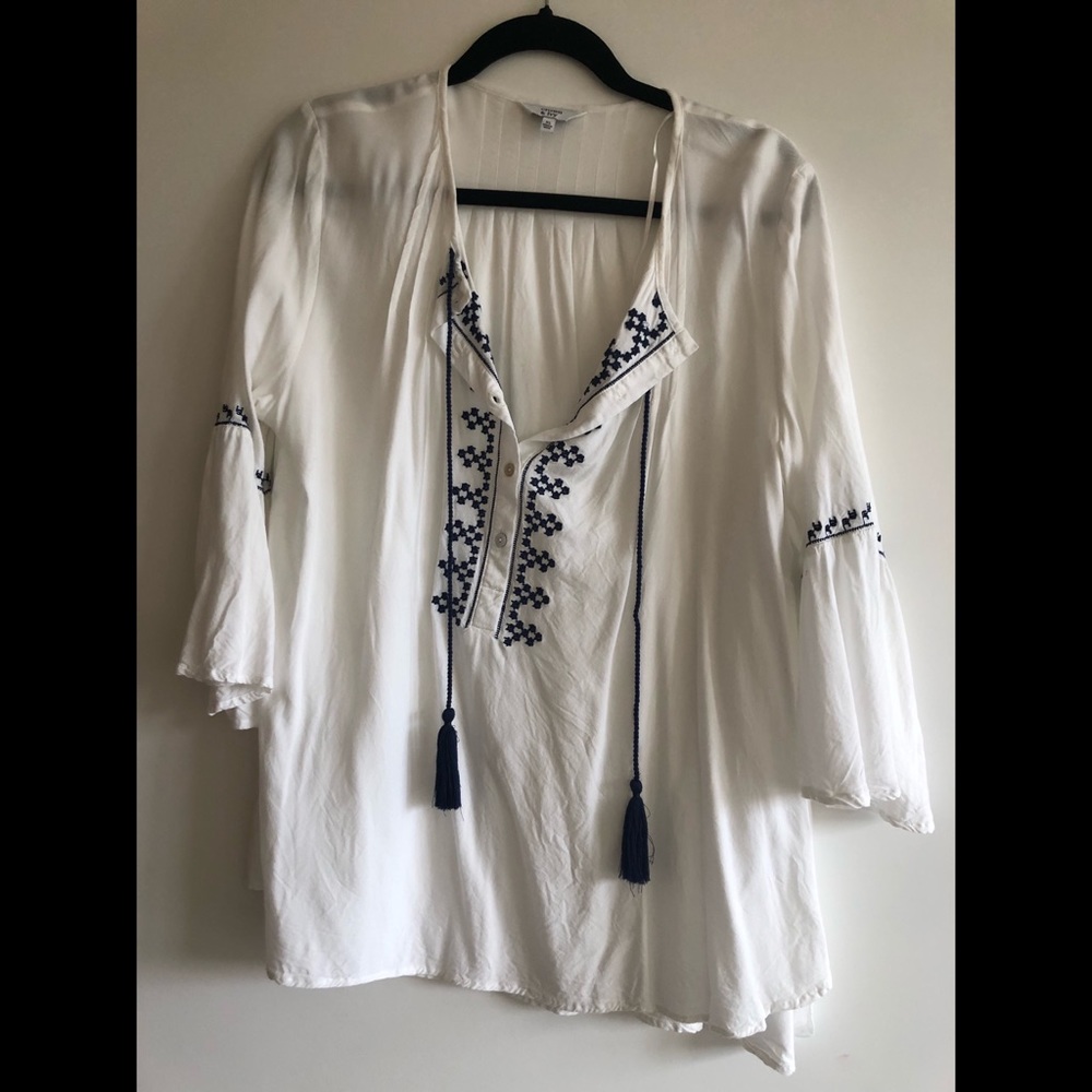 Boho embroidered white top with tassels